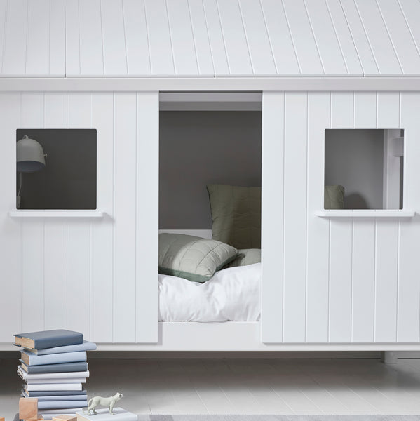 familywindow's tweet photo. The Thuka wooden playhouse den bed is an eco-friendly modular design that features a full roof and double sides that provides a fun and comfy enclosed space for play and bedtime.

Made perfectly for the little home owners. Available now!

https://t.co/GZP3GmolWv https://t.co/9G6CheMeVF
