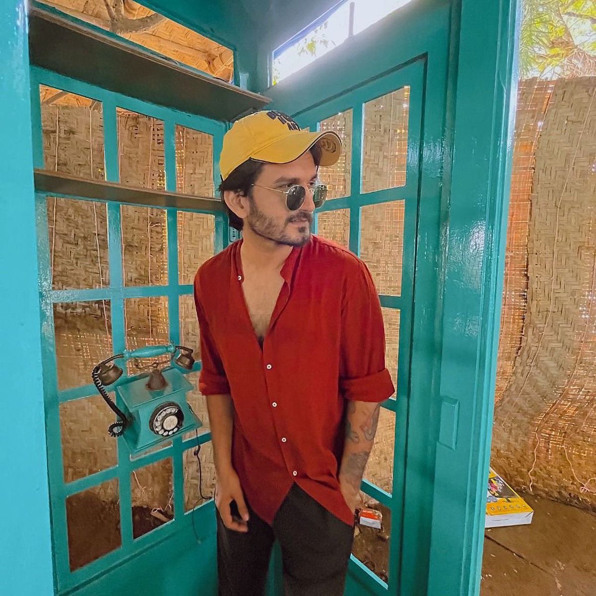 ivermagajendra's tweet photo. “I almost didn’t see the camera there !!” 📸 

#gvonly #goodvibesonly #gajendraverma #goadiaries #summervibes https://t.co/eozanpAdac