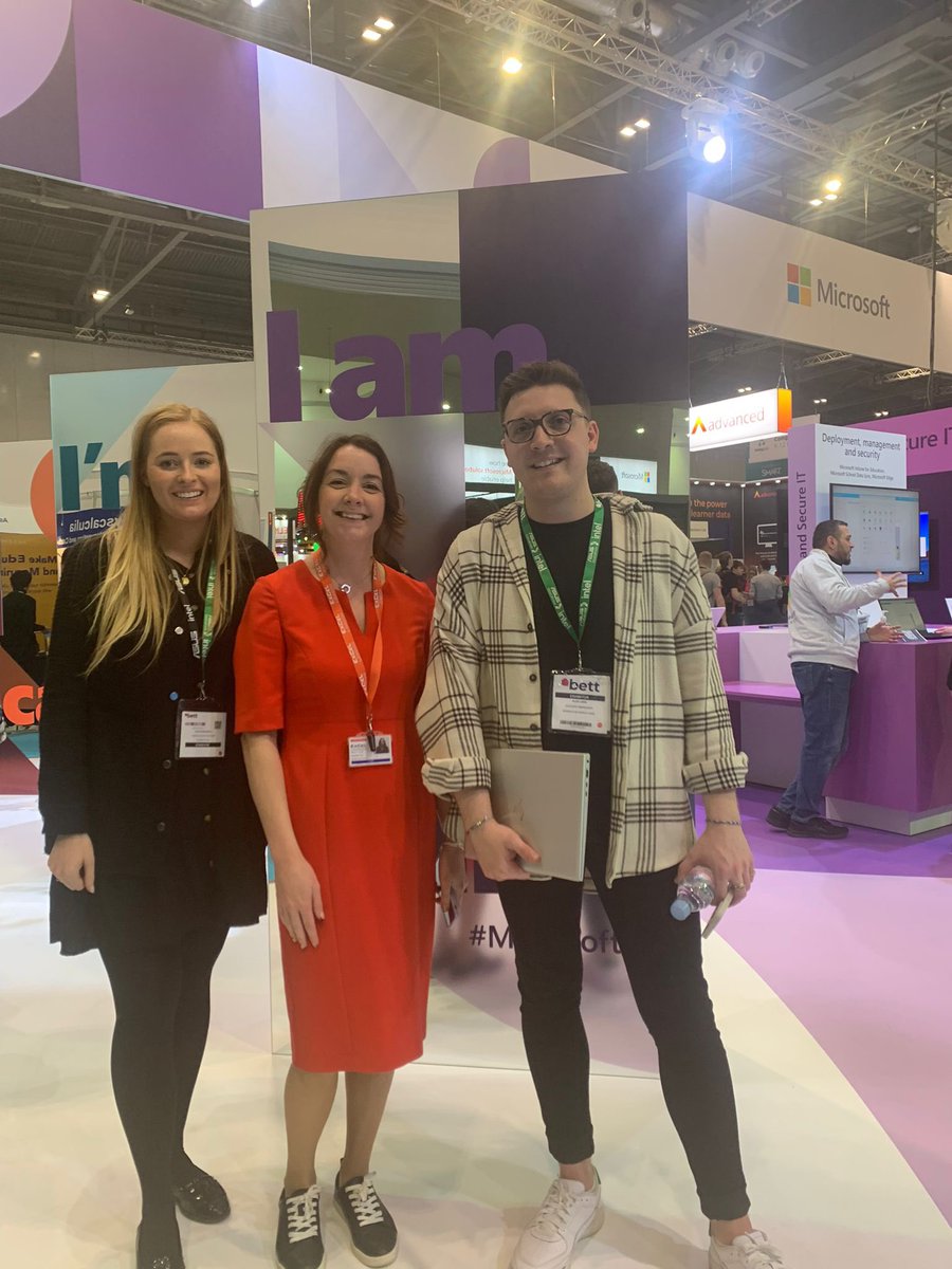 Harding_Katy's tweet photo. Stunning stand for @Microsoft for @Bett_show congrats team @MomentumWW #MicrosoftEDU https://t.co/J28N5CbmMZ