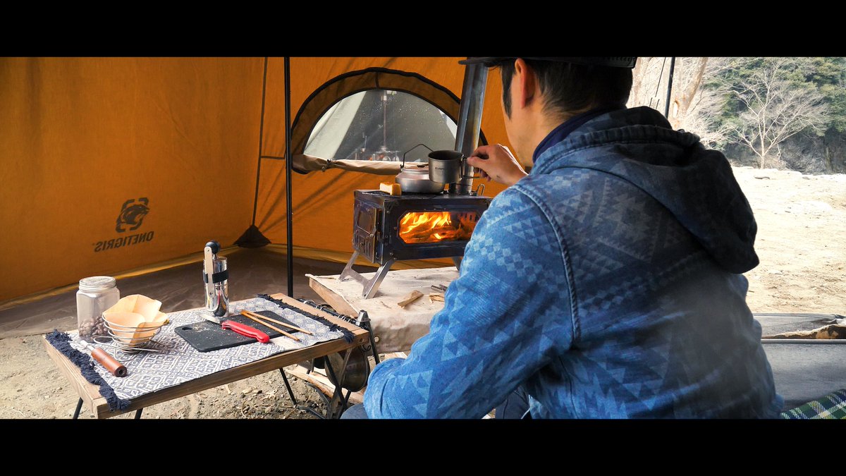 katsuobushi_b_r's tweet photo. シネマティックVlogに挑戦しました。
薪ストーブで作る朝食。
OneTigrisのSoloHomesteadの両扉を開放すると風が抜けて心地よいです。
↓↓↓本編はこちら↓↓↓(3分弱の短い動画です)
https://t.co/3l8OJSeZDc
#POMOLY #TBRICK #薪ストーブ #SOLOHOMESTEAD https://t.co/yUAf8xlI7p