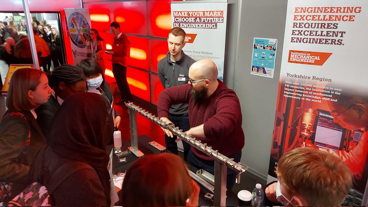 IMechE_SYA's tweet photo. A busy morning crane building at #GUTS2022 for our Young Members! https://t.co/W3NlE06B4O