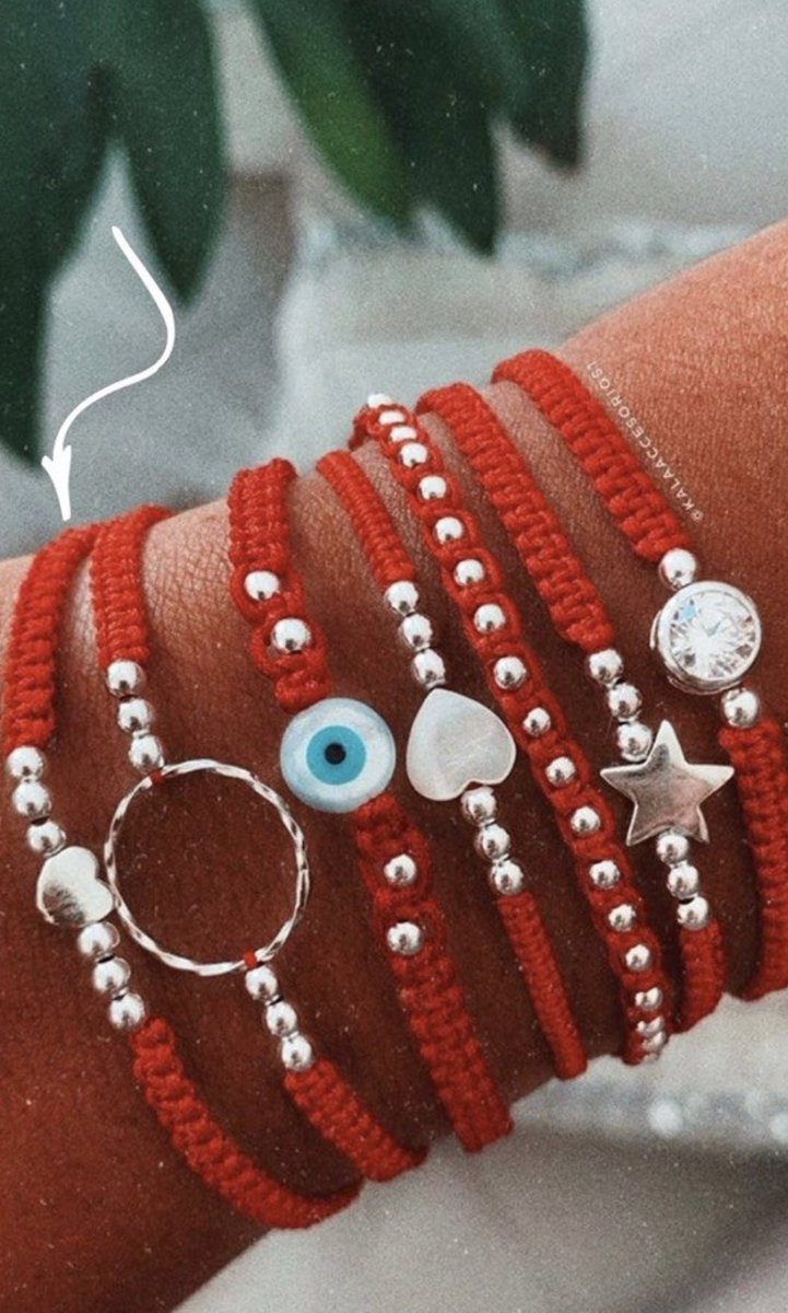 La hipocresía y la envidia existe.
Así estamos.