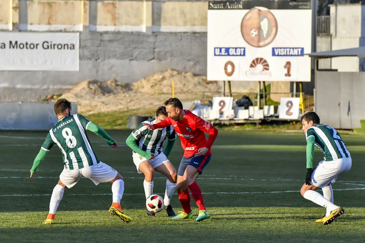 Unió Esportiva Olot tweet media