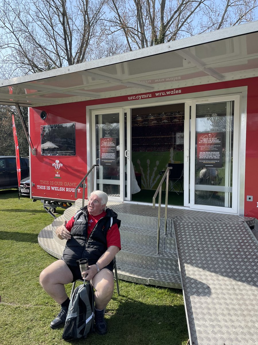 Good to see @LondonWelshRFC legend and life member Terwyn Williams at the @RPNS7 in the @WelshRugbyUnion & @welshexiles tent