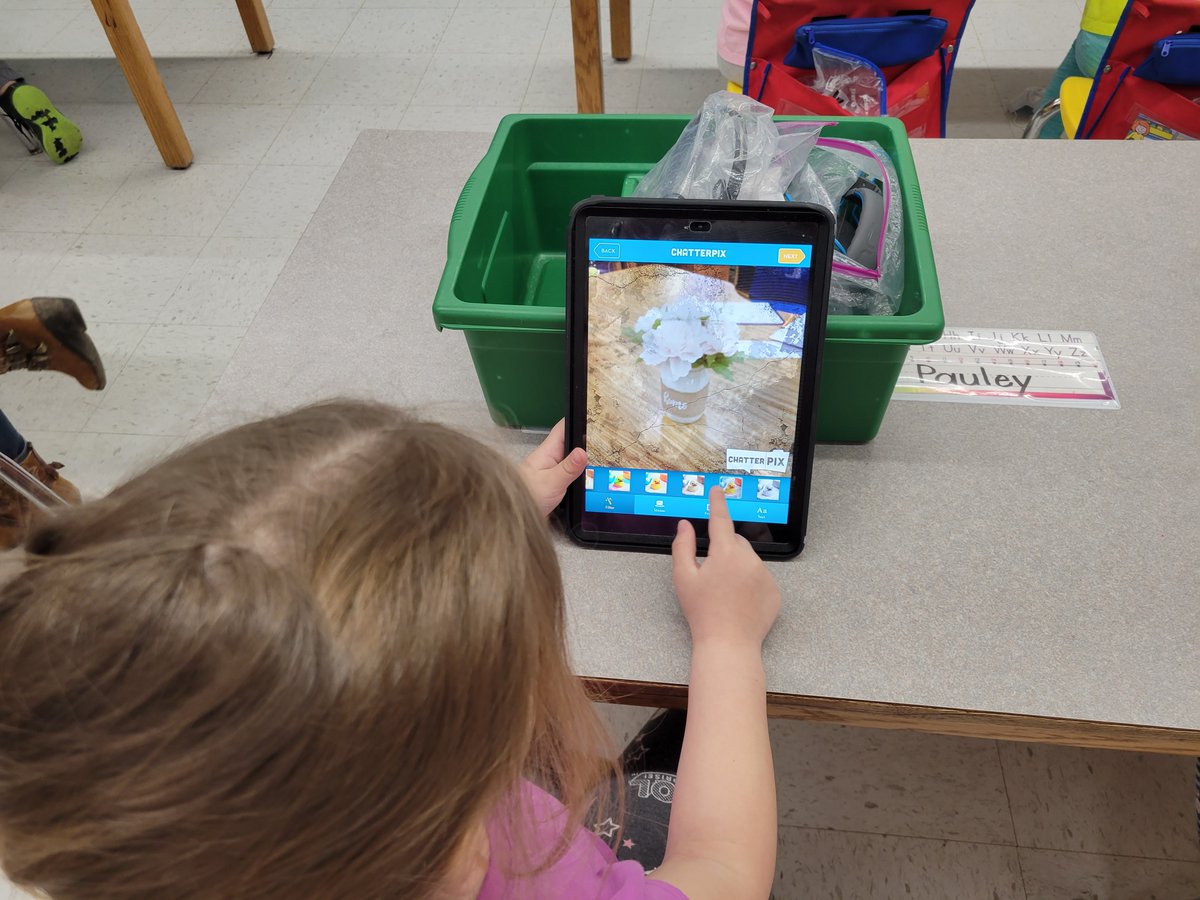 melthornhill's tweet image. Kindergarteners at Alum Creek Elem today are using  @ChatterPixIt to explain what plants need to survive. #kcslearning2020