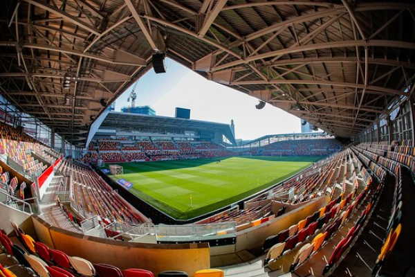 levelequals's tweet photo. Do you have #digitalmarketing experience? 💻

Are you passionate about football? ⚽️

@BrentfordFC is searching for a Digital Executive to help build their digital relationship with fans!  

Find out more and apply here ⬇️

#digitaljobs #digitalmar... https://t.co/6lhjfVaUHM https://t.co/17ZOUDasjj