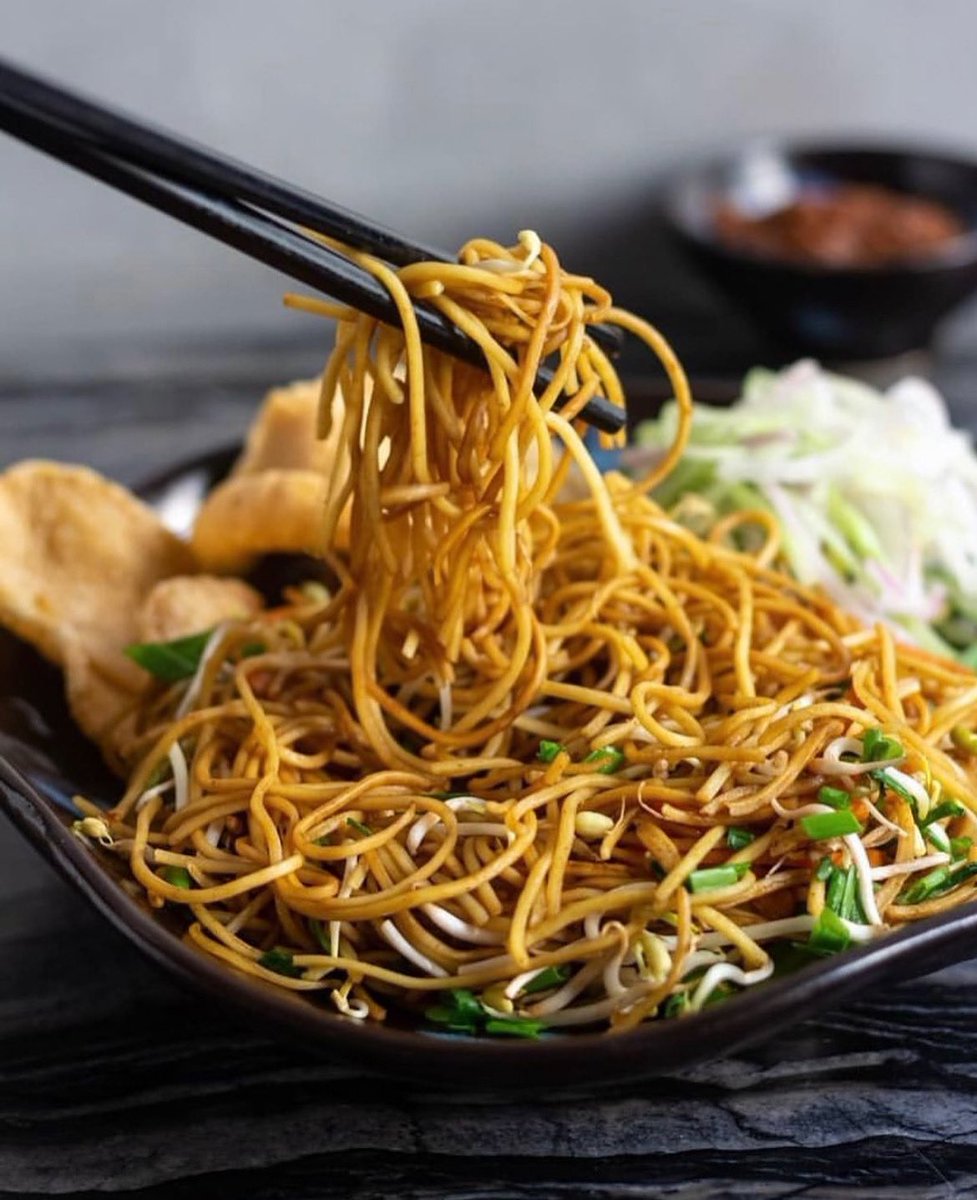 HyattRegencyDel's tweet photo. An #AuthenticChinese meal is just the perfect answer for your cravings. Join us at #TheChinaKitchen to experience delicious delicacies from Chef Zhangโs menu and satisfy all your cravings.
For reservations and queries, call on +91 98184 77234
#AtHyattRegencyDelhi https://t.co/lmlndy6VOU
