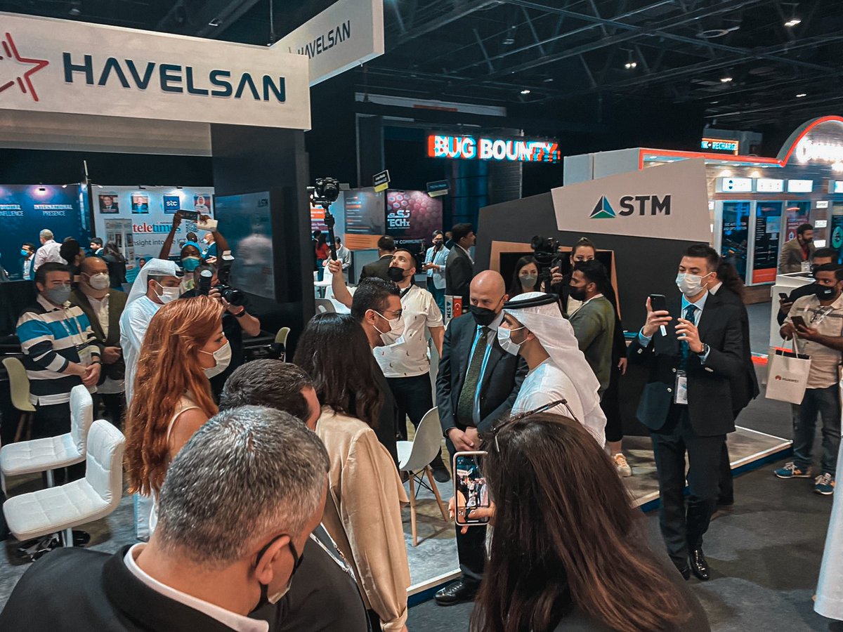 DataFlowX's tweet image. We hosted His Honour Sheikh Mansoor bin Mohammed Al Maktoum and informed him about the Turkish Cyber Security ecosystem and Turkish Cyber Security Cluster on the last day of #GISEC2022