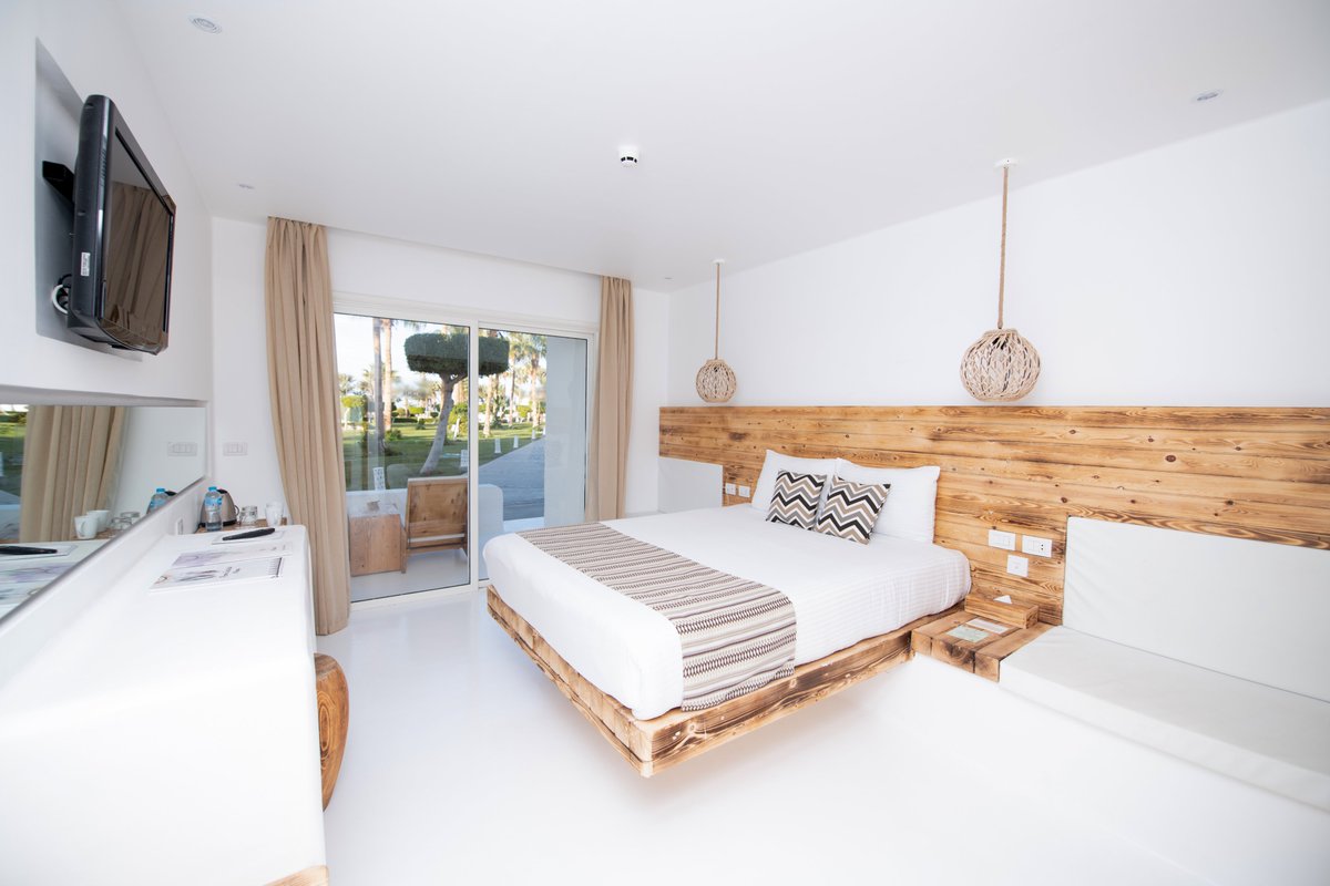 Meraki Resort Hurghada tweet media
