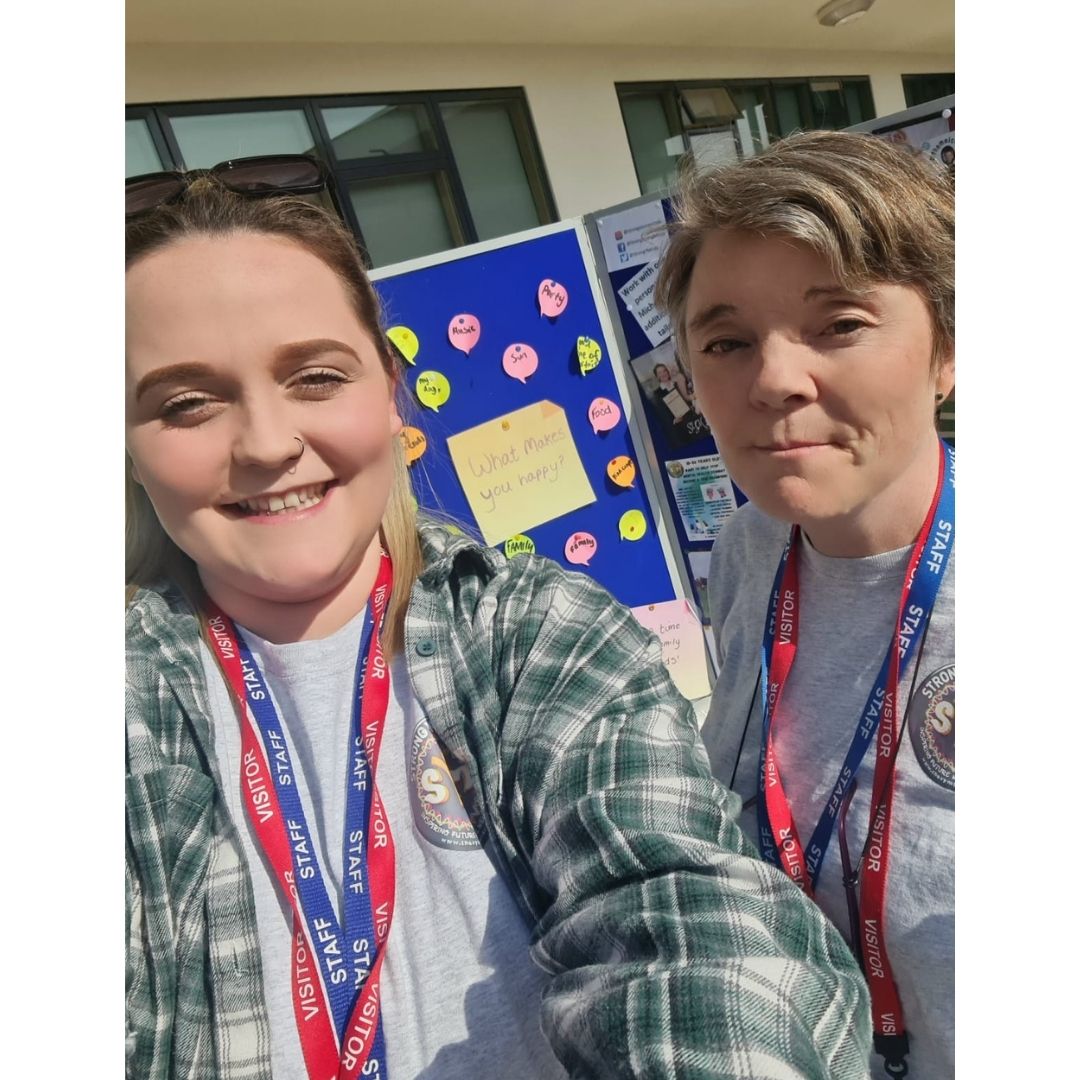 Thank you to Whitecross Hereford High School for hosting us today.
Amy and Sian from the Strong Young Minds Team were continuing the "what makes you happy campaign" with schools.
-
-
-
#strongyoungminds #mentalhealth #mentalhealthmatters #mentalhealthawareness #inthistogether