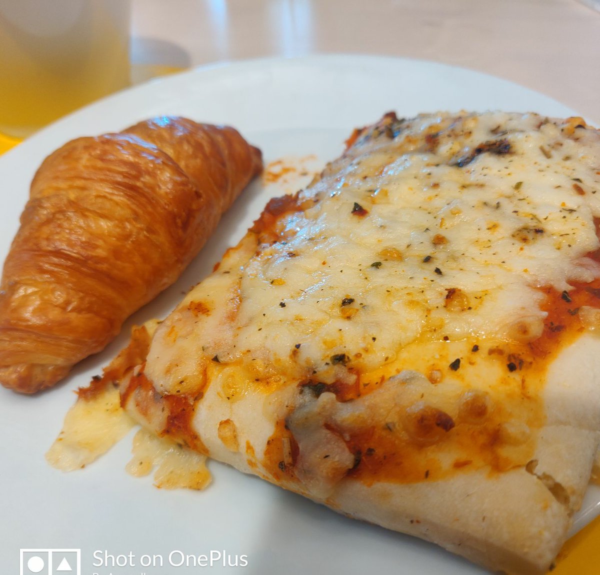 keystonehabitee's tweet photo. #Hellofoodies 
 Don’t count Calories.... https://t.co/vzSBM3FLxR