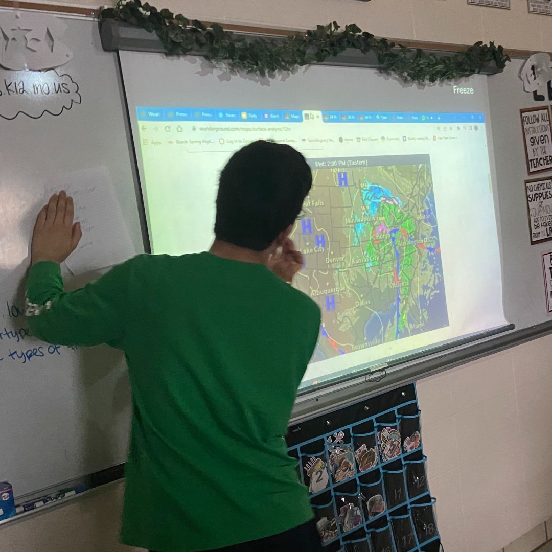 ReedsSpringHS's tweet image. Great example of how student interests' drive learning.  Freshmen in Ms. Berry's class were interested in learning about the crazy spring weather so a new unit is born. #WolvesAtWork #CuriosityLeadstoScience #AcademicExcellence #ONEwiththePACK
