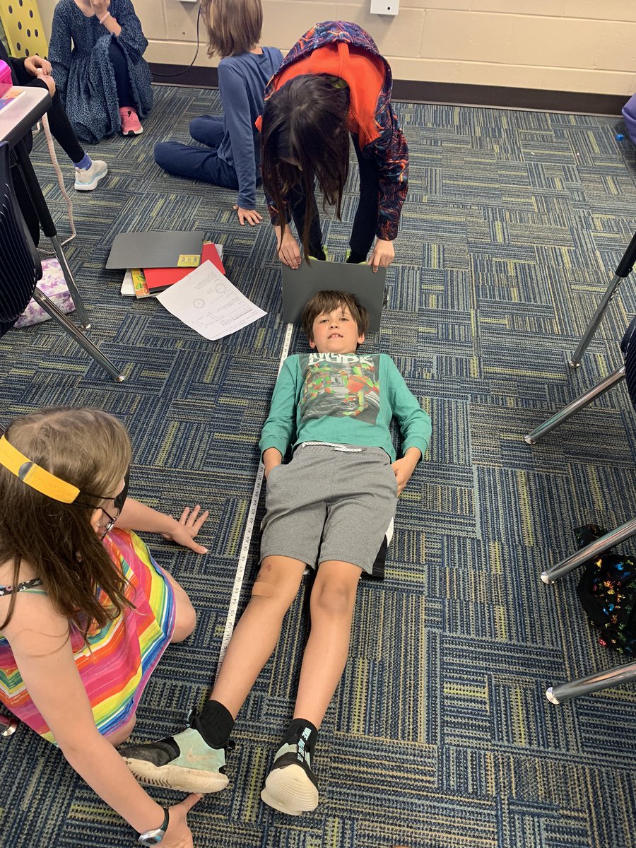 livelaughteach8's tweet photo. Had so much fun measuring each other to collect data to make a line plot!  Then we came up with questions for each group to answer using our graph.  #mathisfun. @tegacaytitans https://t.co/jY3AjuZaHN