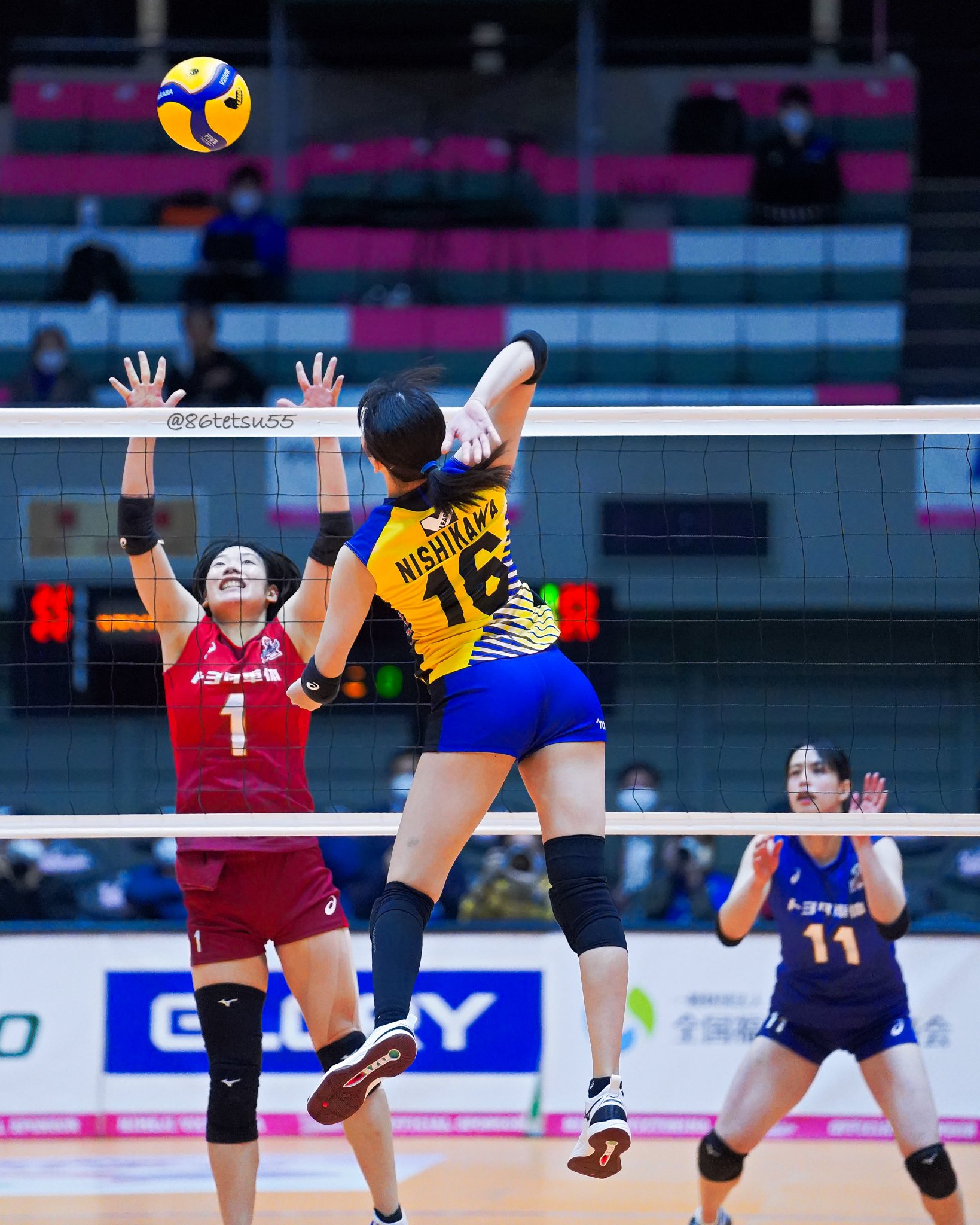 vリーグ サインボール 西川吉野選手 古川選手他 - メルカリ