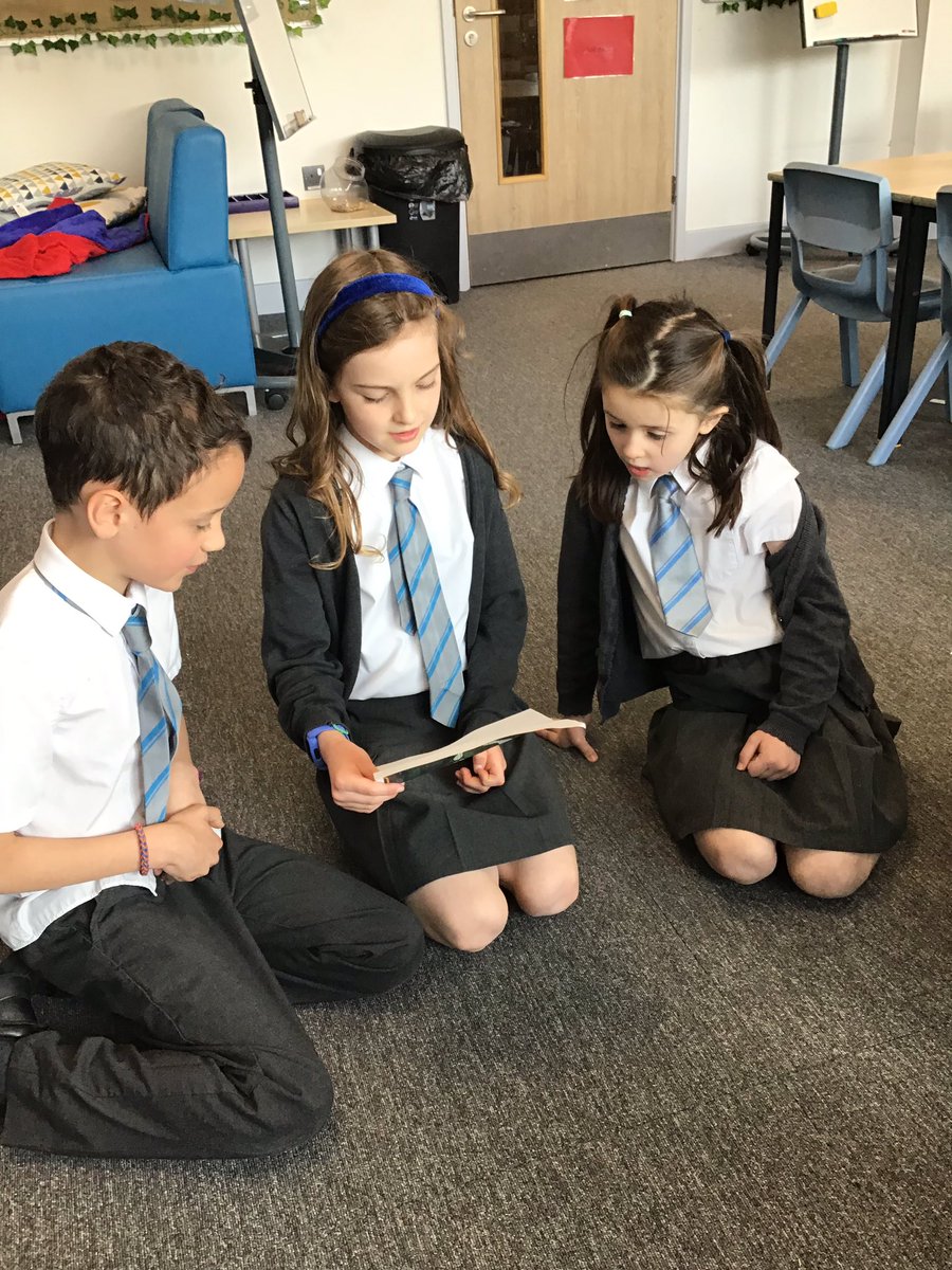 CHPScommons's tweet photo. The Ministry of Justice met today to discuss and compare their pupil voice that they completed in their respective year groups. We’ve planned some great next steps for key language in school and can’t wait to share this with our peers! #CHPSRightsRespecting #CHPSPupilParliament https://t.co/nKEjXst16v