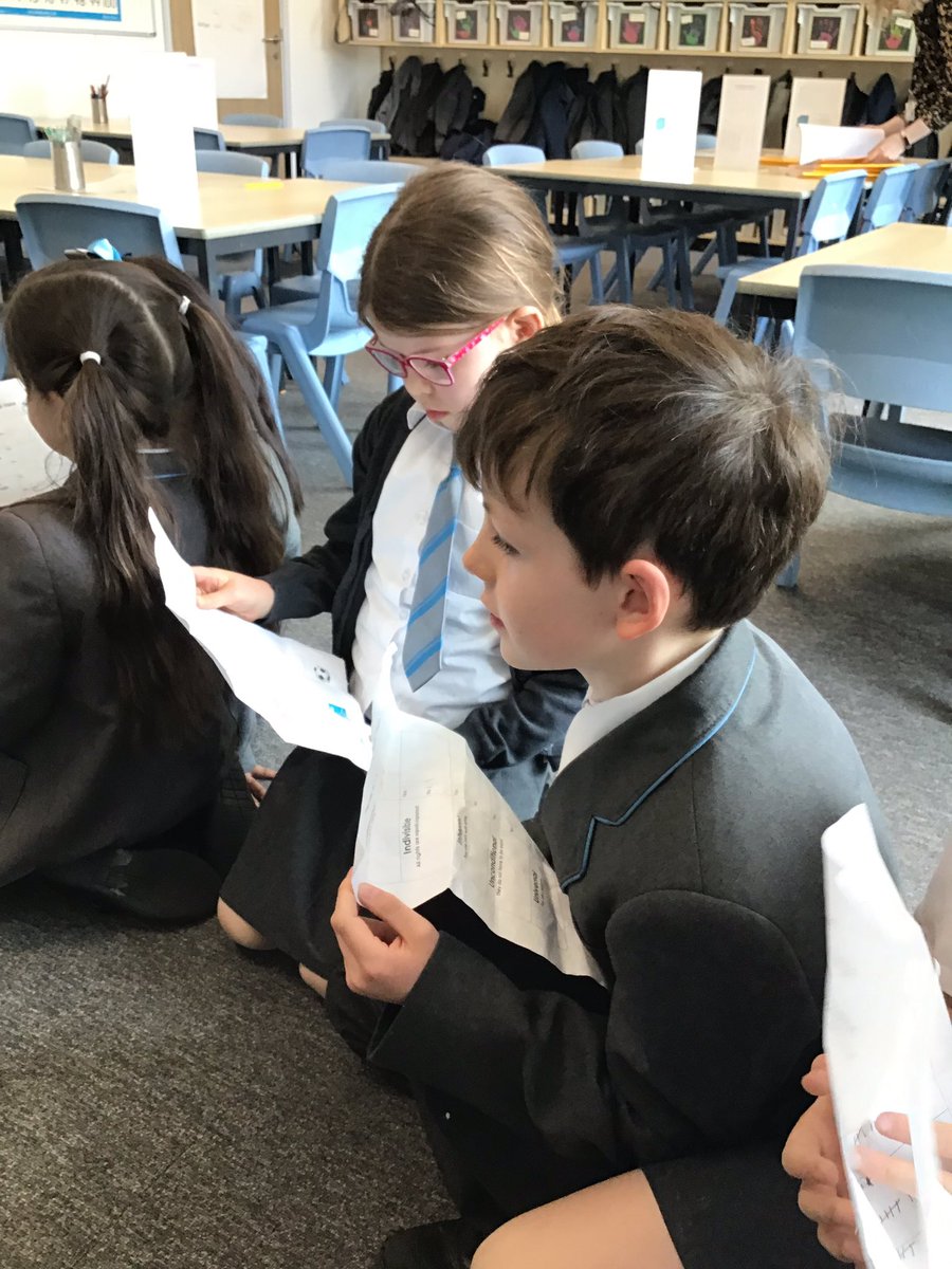 CHPScommons's tweet photo. The Ministry of Justice met today to discuss and compare their pupil voice that they completed in their respective year groups. We’ve planned some great next steps for key language in school and can’t wait to share this with our peers! #CHPSRightsRespecting #CHPSPupilParliament https://t.co/nKEjXst16v