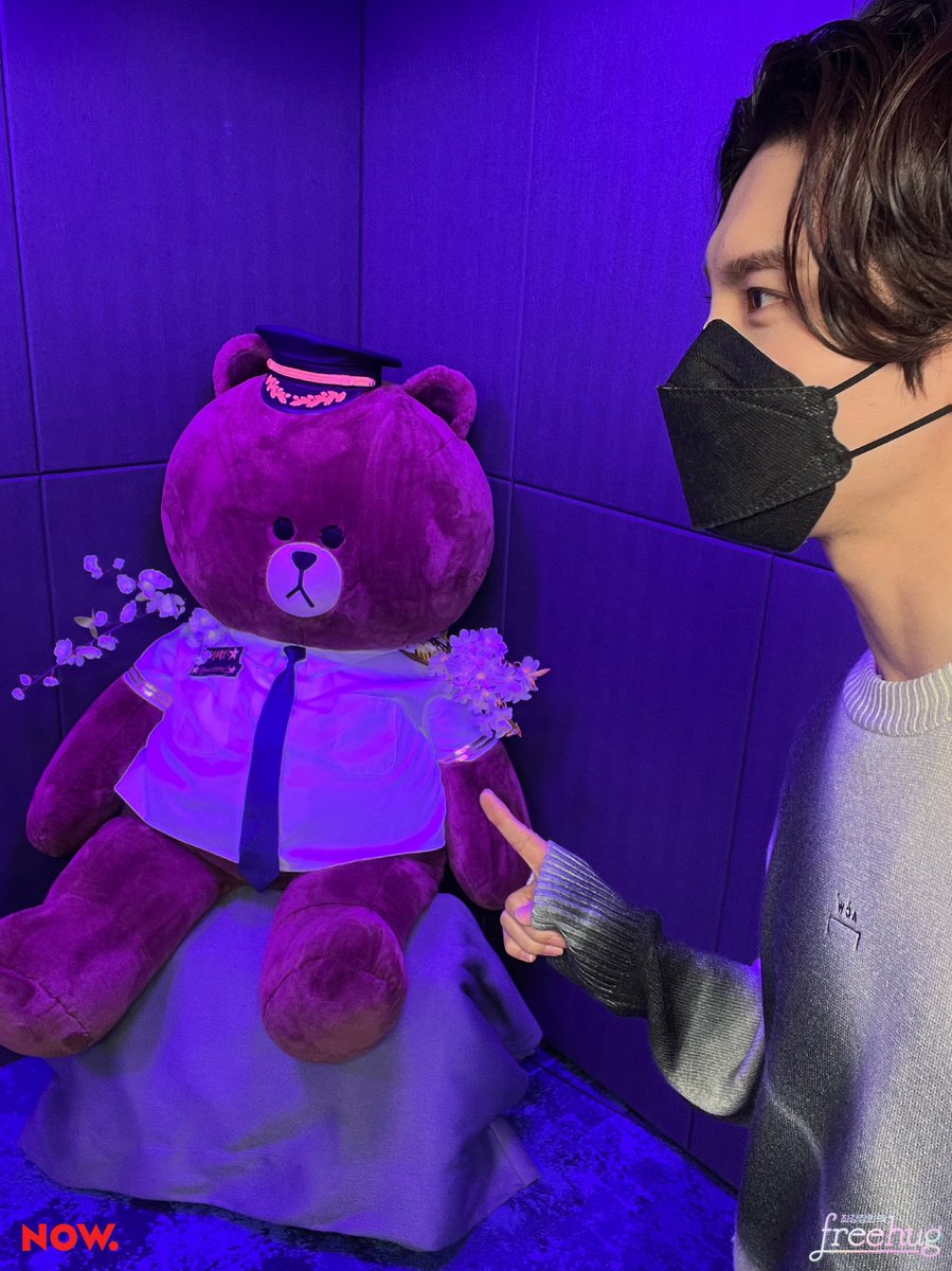 now_freehug's tweet photo. 프블리 귀호강 DAY🎶 선배미 뿜뿜💥
오랜만에 밍스트의 Live🎤 
유난히 시끌벅적, 에너지 넘치던 밍스트🍑

개떡이도 오늘은 봄🌸을 담아봤어요🤩
오늘의 #프리허그 도 웃음 가득😆 
마무리 완료✅

다음주도 수요일 8시 
#최강창민 밍스트와 함께해요💜 https://t.co/yzbcfzPjpd