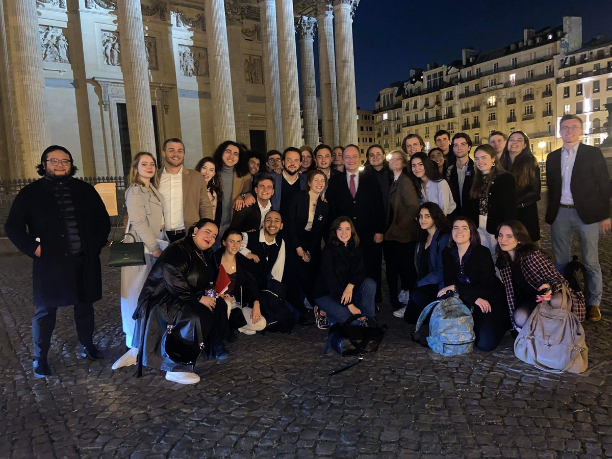 Vice-présidence étudiante - Univ Panthéon-Assas tweet media