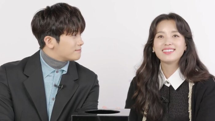 G_gntx's tweet photo. The couple that comes to my mind when I think of spring is Park  Hyung Sik and Han Hyo joo in Happiness. Waiting for its release on April 12.
#해피니스 #Hanhyojoo #Parkhyungsik #Saebom #Yihyun #Saehyun #Hyungjoo #한효주 #박���식 #Happinesskdrama #kdrama #HappinessOnNetflix https://t.co/H60kU2UHeL
