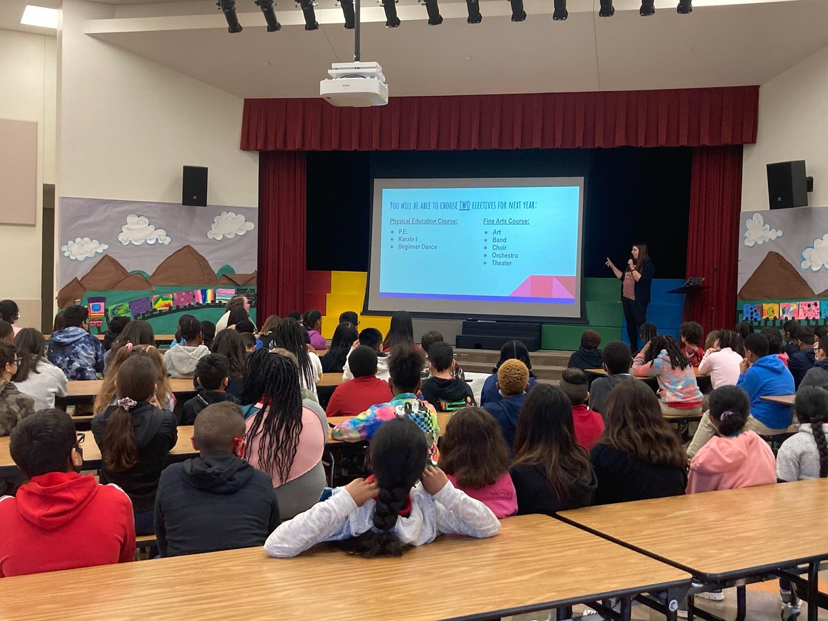 LCEMustangs1's tweet photo. Our 5th grade @lceMustangs learning about course selections for middle school @bbms. Thank you, Ms. Galland for coming over and sharing! https://t.co/kVjL2iGaVz