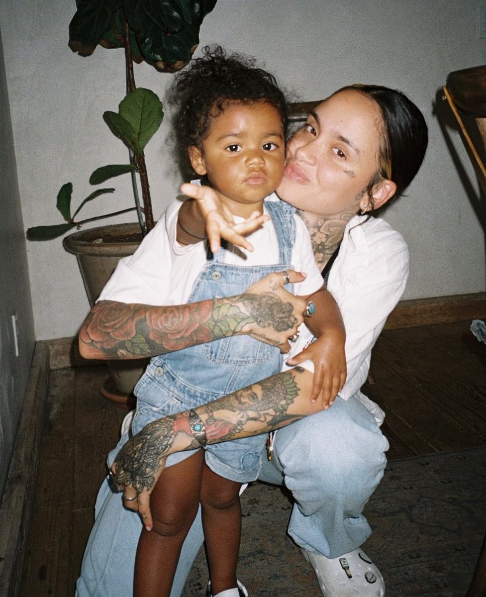mefeater's tweet photo. Happy 3rd Birthday to Kehlani’s daughter Adeya 🤍 https://t.co/cc2g3QP9yk