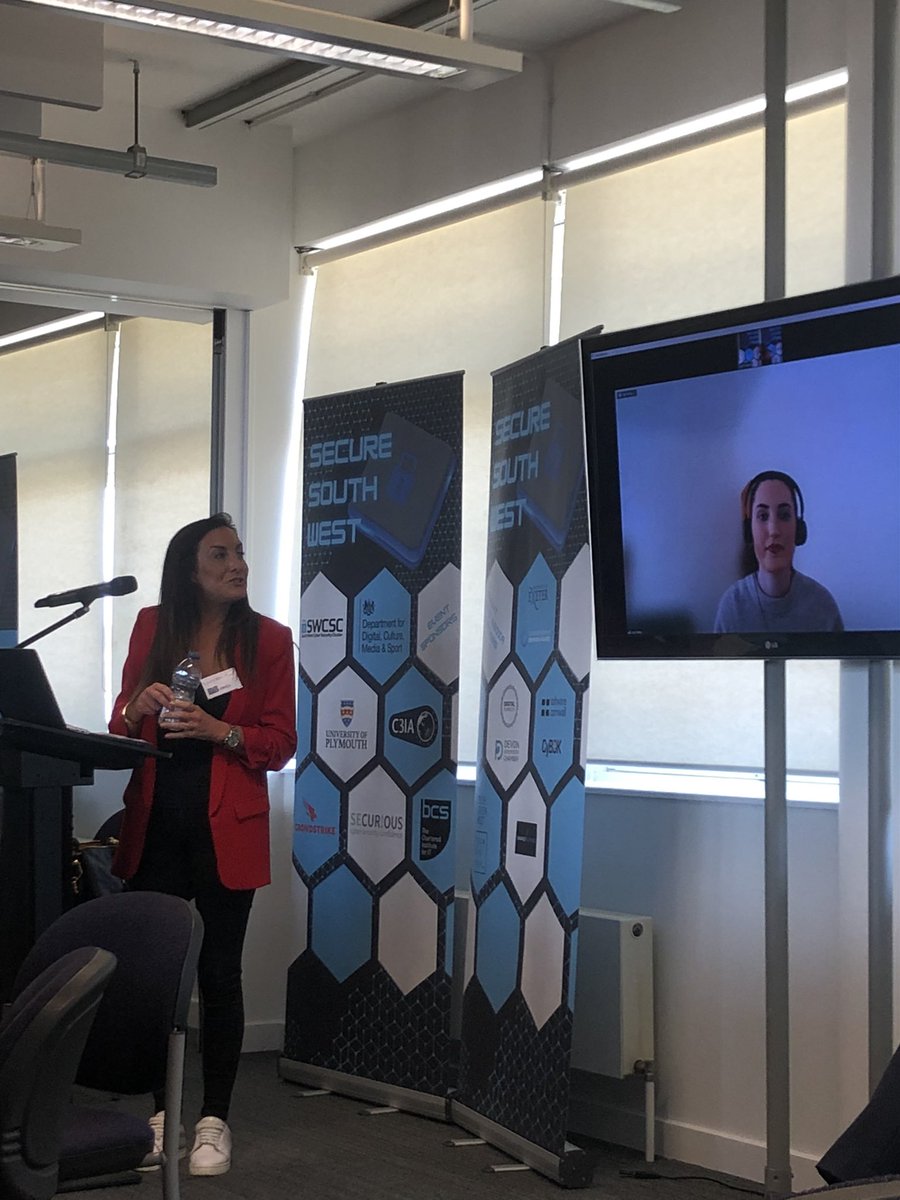 southwestcsc's tweet photo. After being 1 of only 10 women in her 80 person uni classes, recent graduate Lucy Dalley explains her journey into her #CyberSecurity career and the sexism of peers that discourages women from joining the industry #BreakTheBias #SSW15 https://t.co/3ziwVtMEam