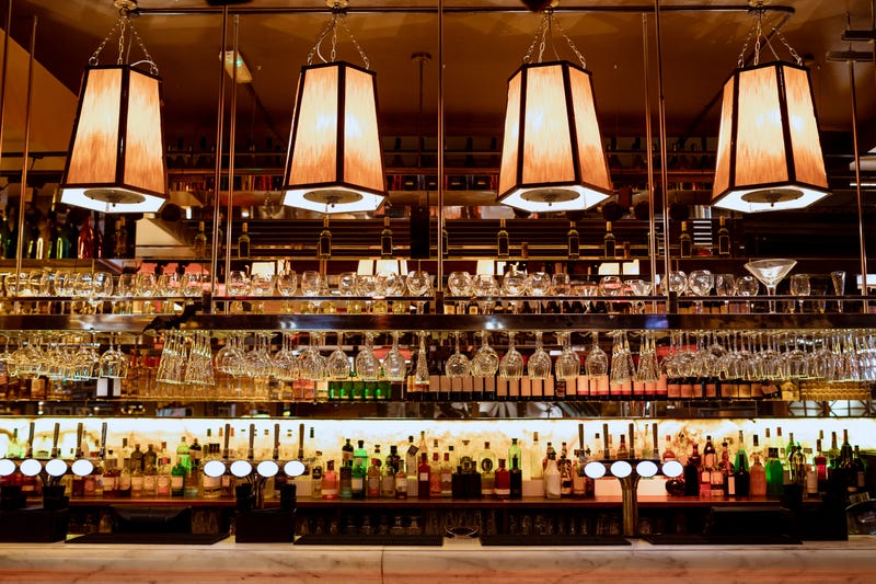 MetacosmiX's tweet photo. It's PUBTIME 🍺🥃🥤🍻🍷🍾
Come join us on Friday March 25th @8PM CET for some beers, whiskys, gins, tomato juices whatever 😎!
Have a virtual drink with us @ #MetaPub in our Telegram
https://t.co/mHrBgAdHw1
Let's chat about the project, #TCG, #NFT, @MetaPetzAI, etc. https://t.co/Q8HiYGlwfZ