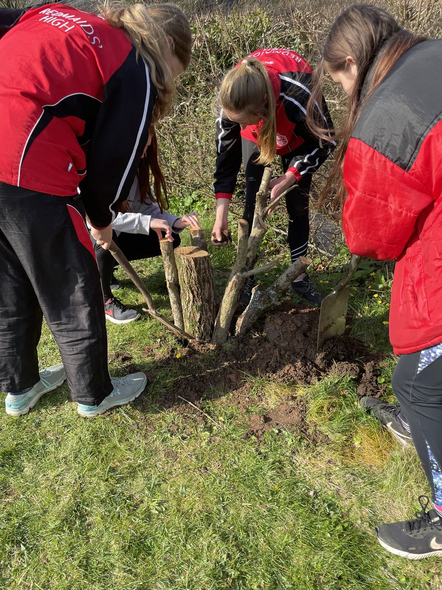 Redmaids’ High Sixth Form tweet media