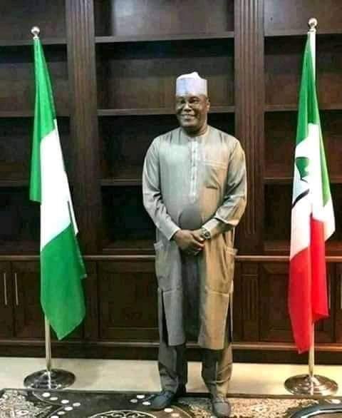 ccta03's tweet photo. Dear Nigerians, faced btw these 2 as candidates of PDP and APC. Who would you vote to replace Buhari as President?
Retweet for Atiku
Like for Tinubu
#AtikuDeclaration https://t.co/aL59cfCv4I