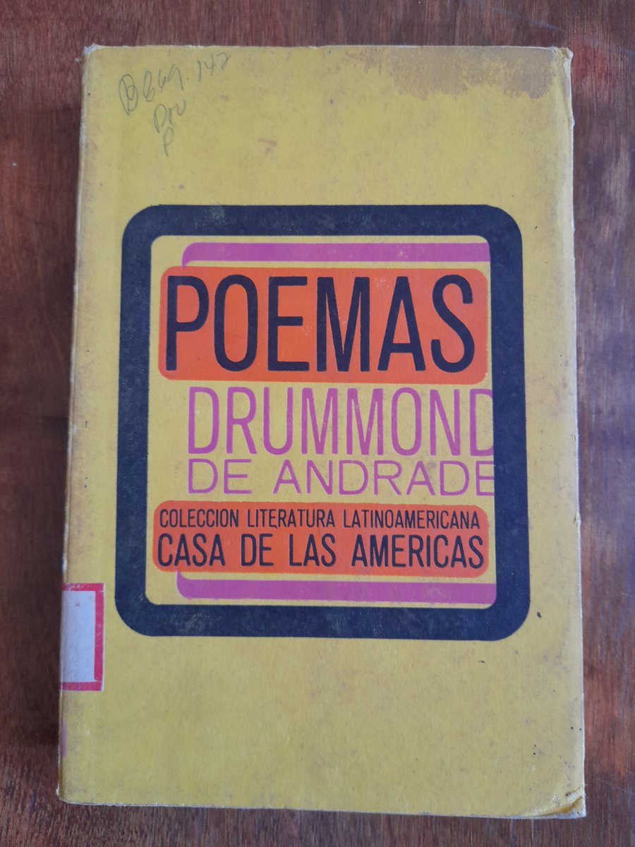 lectortotal72's tweet photo. Hoy #elrincondellectorCA te invita a leer poesía... y lo hace recomendando  #drummonddeandrade disponible en nuestra librería El Rincón del Lector de Libertad 164 /Simón Reyes y José María Agramonte, #CiegodeÁvila #Cuba 
#elrincóndellector #aunlibrodedistancia #librería https://t.co/13SPylYd7O