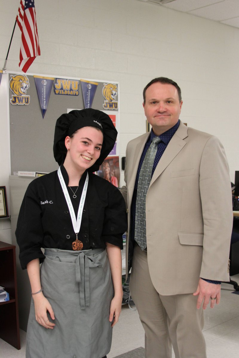 HawksSG's tweet photo. Congratulations to the #SGClassOf2023 #Culinary Ss who won medals showcasing their skills on preparing a dish of their choice. Way to Go! #NCCVTWorks #RealLifeRealLearning #JobReadyDayOne #CTE @chadedaddy @fhansonic https://t.co/bzVCXLxw98