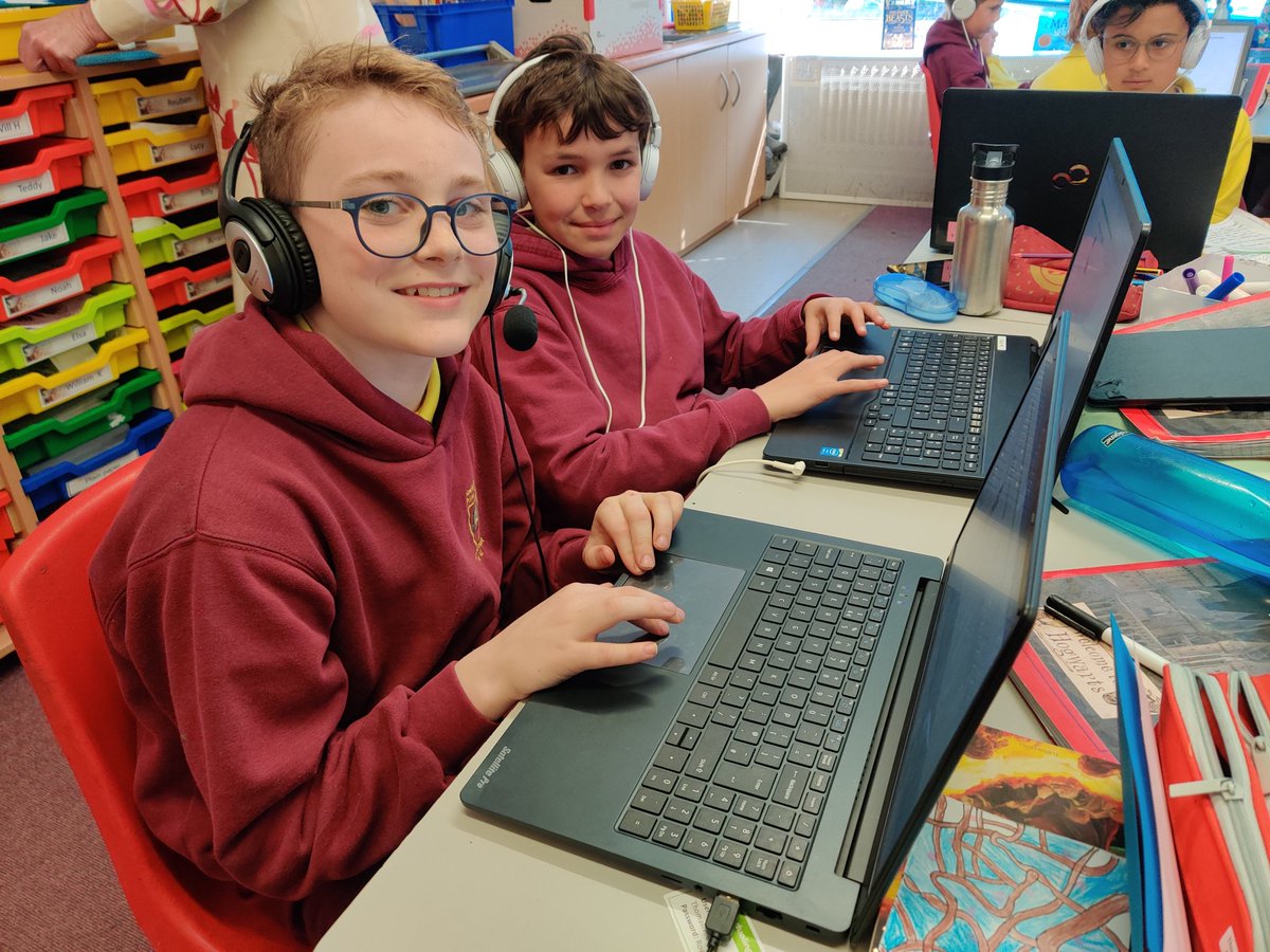 Rowledge School tweet media