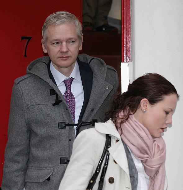 …owska-liberte-pour-julian-assange.ovh/?p=1546 Julian Assange, un mariage forcé et au secret