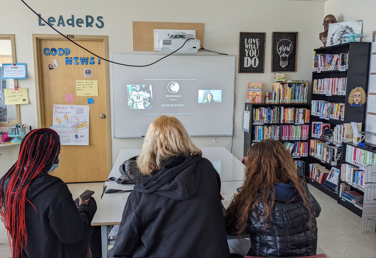 Tara Swords tweet media