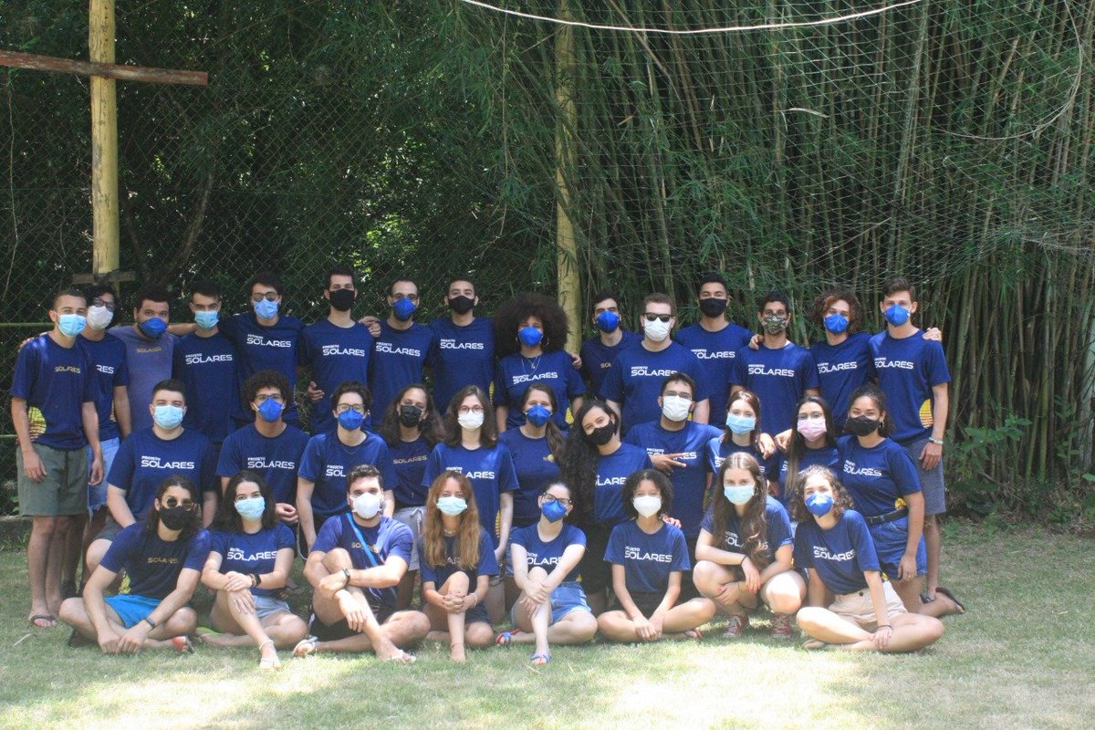 AkitaOnRails's tweet photo. Selecionamos o 1o projeto pra este ano. #Akitando e @codeminer42 fizeram doação de +R$ 10 mil pro projeto Solares, da UFES, com mais de 60 membros, que exploram formas de aplicação e inovação com energia solar. Eles tem diversas frentes, conheçam nos links no fio 1/ https://t.co/V1lBeqfInq