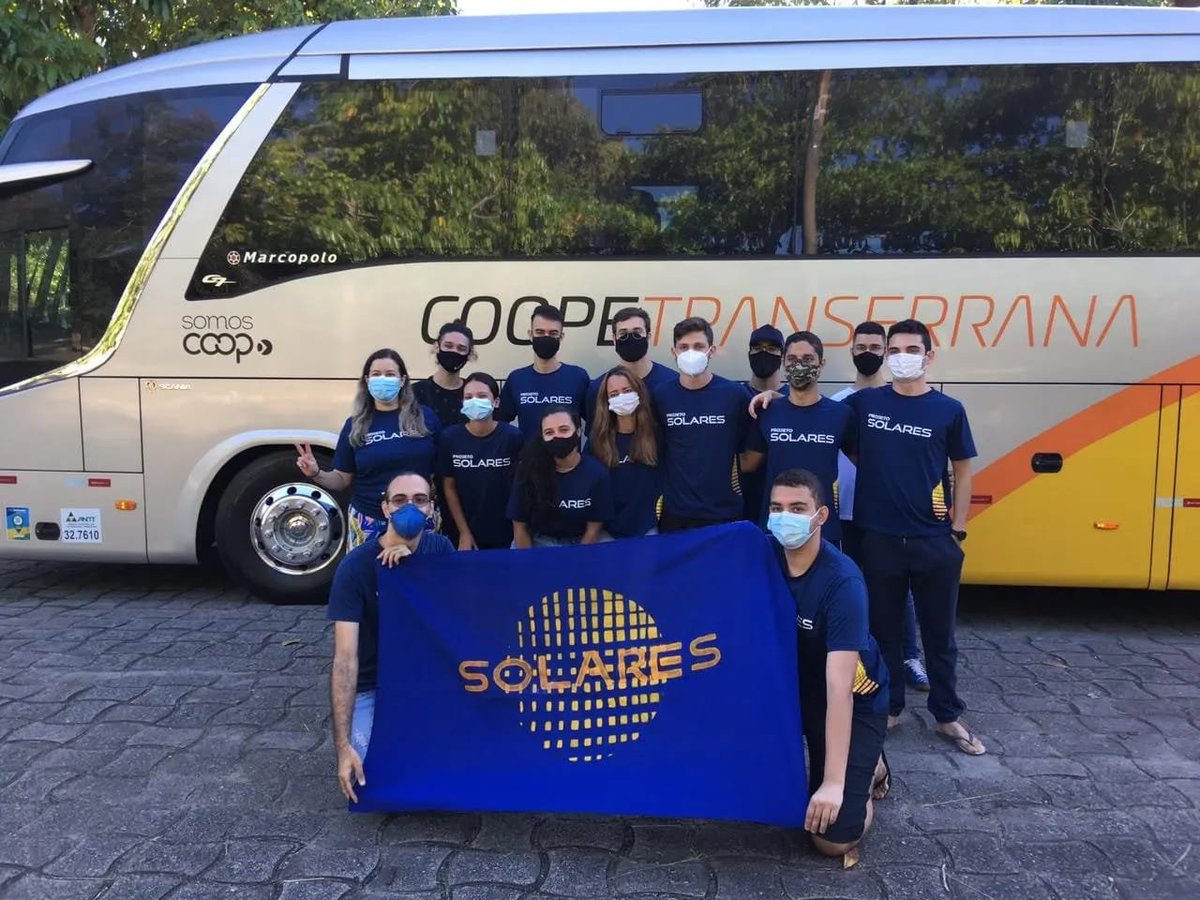 AkitaOnRails's tweet photo. Selecionamos o 1o projeto pra este ano. #Akitando e @codeminer42 fizeram doação de +R$ 10 mil pro projeto Solares, da UFES, com mais de 60 membros, que exploram formas de aplicação e inovação com energia solar. Eles tem diversas frentes, conheçam nos links no fio 1/ https://t.co/V1lBeqfInq