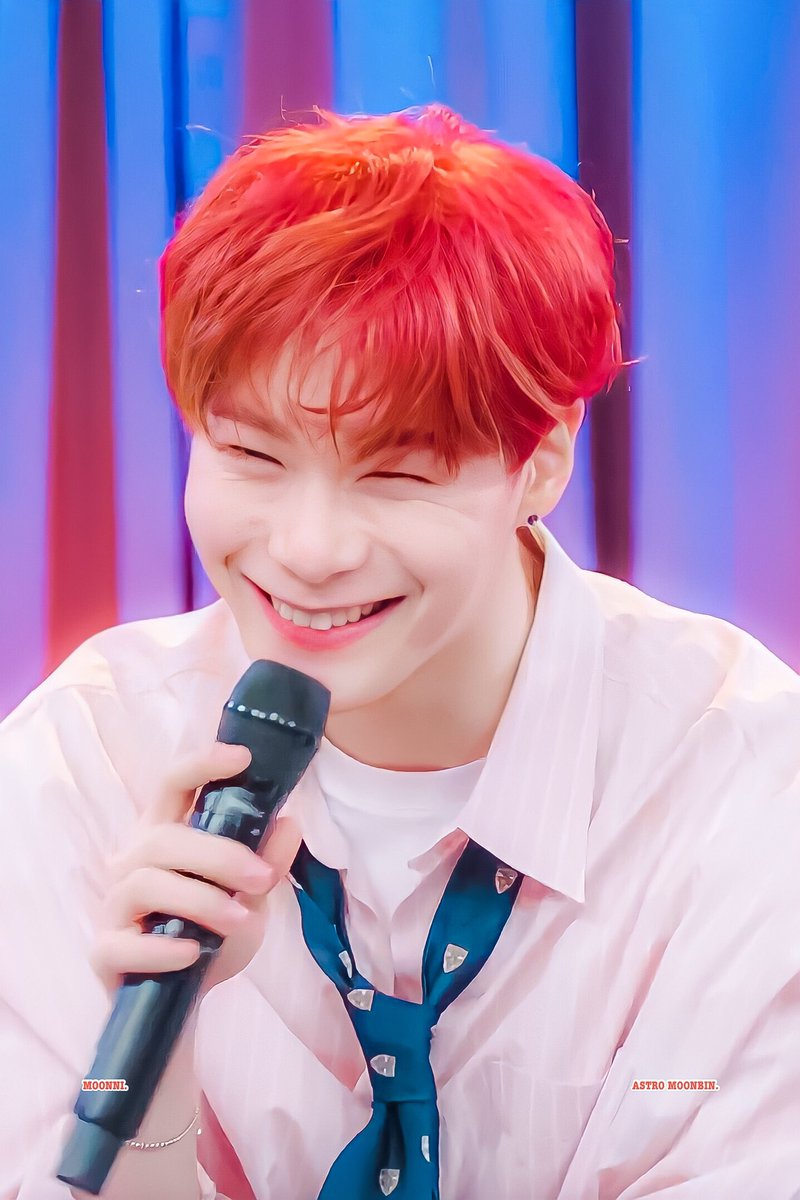_moonniS2's tweet photo. 220323 ❤️🐶

@offclASTRO #아스트로 
#문빈  #MOONBIN https://t.co/WIKImmRyGA