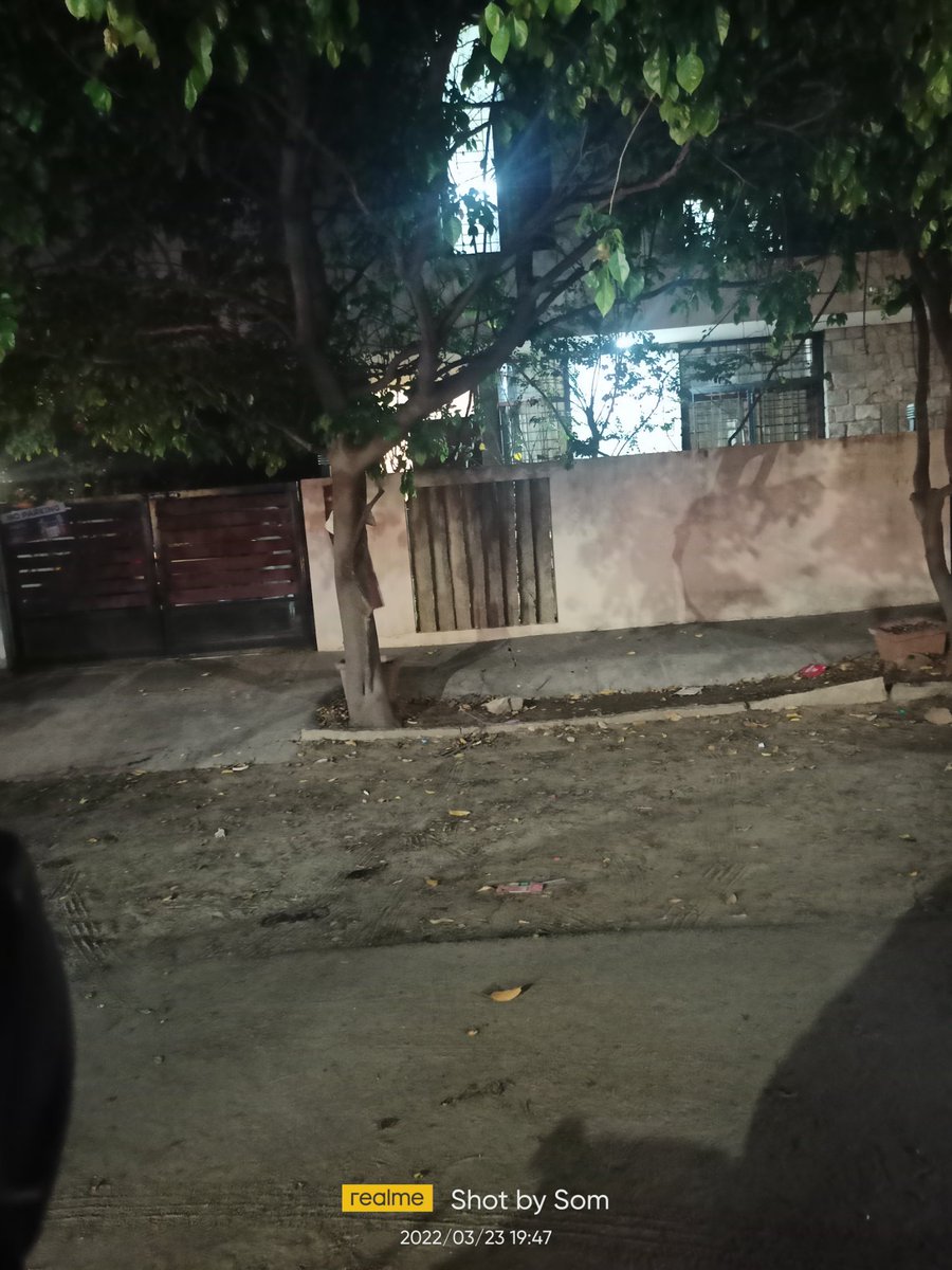 som1175's tweet photo. @bwaditrafficps this is the condition of chellekere main road as you enter from ring road, this place has become a parking place for all heavy vehicles and load vehicles midst of residence hope someone will take action https://t.co/nxEy8gfDTw