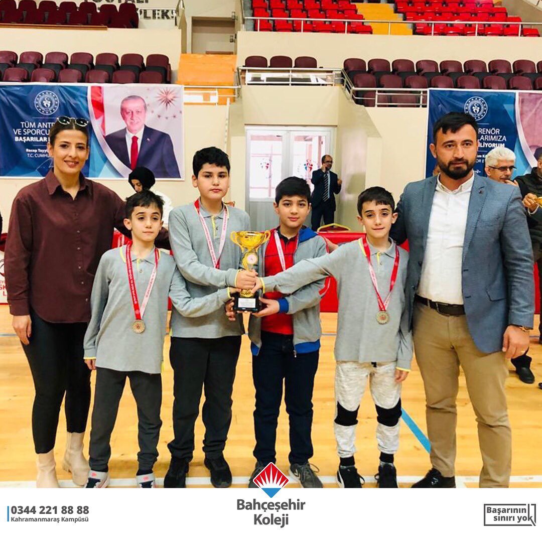Satranç takımımız Türkiye finallerinde. 

♟️ 🏃‍♂️ ♟️

#KahramanmaraşBahçeşehirKoleji

<a href="/osmandingis/">Osman Dingiş</a> <a href="/mehmetsanalocak/">Mehmet Şanal Ocak</a> <a href="/bahcesehir_k12/">Bahçeşehir Koleji</a>