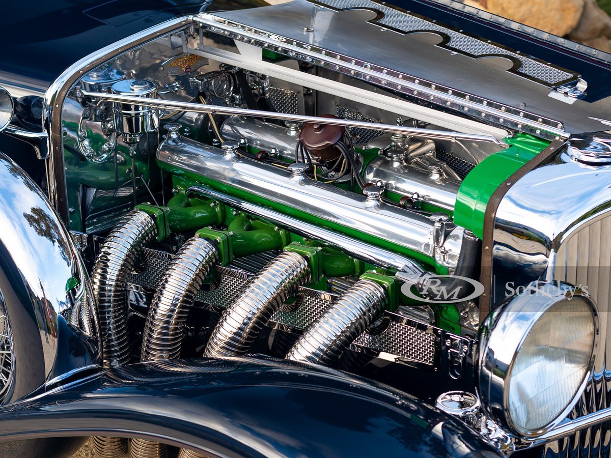 UltimativCars's tweet photo. #AmeliaIsland2022

The 1930 #Duesenberg #ModelJ #Convertible #Sedan [by #Murphy] is one of the 45 Model Js, Murphy ordered from 1928 to 1932, &amp; which remained an one-off.

Estimated at $2-2.4M | £1.5-1.8M | 1,82-2,18M €, this unique beauty was SOLD at $3.525M / £2.67M / 3,2M €. https://t.co/kmM7C7zFdo