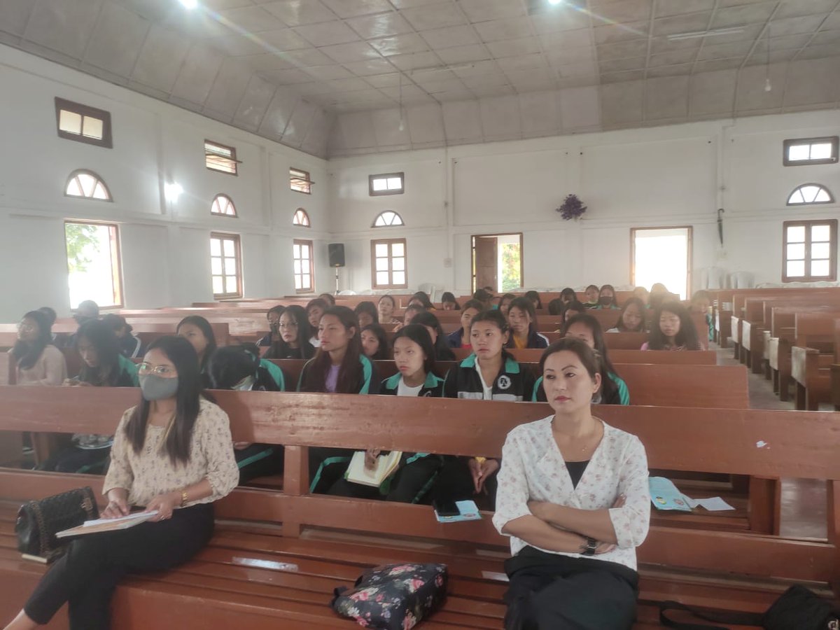 beti_mon's tweet photo. Awareness on sexual harassment,good touch/bad touch,POCSO, child rts &amp; women centric programs at Chen hqrs on 20th March 2022
BBBP TASK FORCE MON
@nld_srcw 
@DEO_MonDistrict 
@MyGovNagaland https://t.co/qP8g1Co595