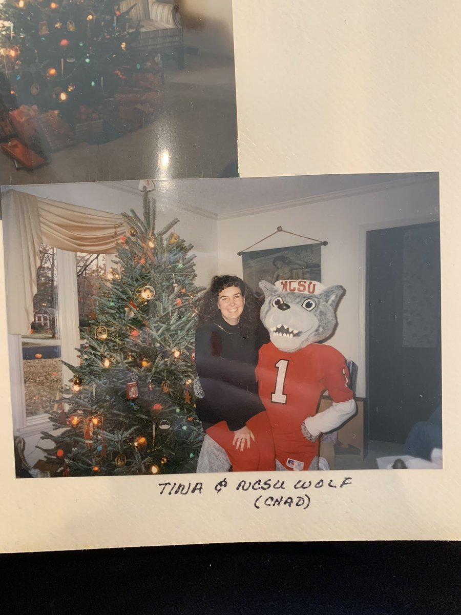 dayxcs's tweet photo. My Wolfpack Family / Pack includes my actual family- I am the 5th generation in my family to attend NCSU! I grew up hearing lots of stories of what has happened on this campus and how NC State has impacted lives #GivingPack @NCStateMusic https://t.co/aa6zWbrv40