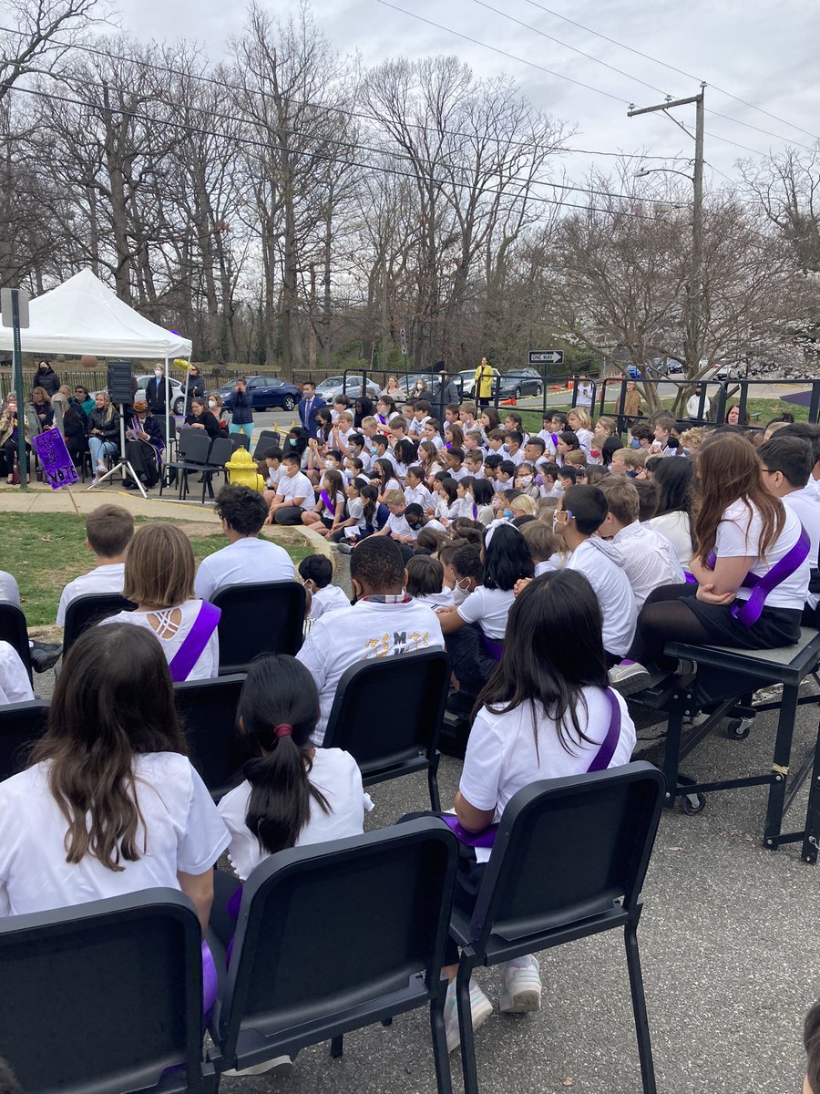 Catie Bales tweet media