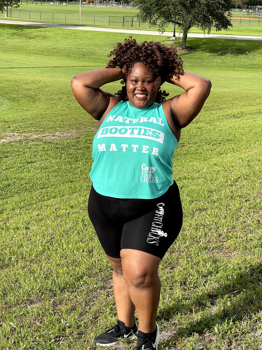 Happy #CurvyWomen #WorkoutWednesday! Get out there and do the most in your workouts. You are worth it! #selfappreciation #selfworthmatters #plussizewomen #curvyathletes