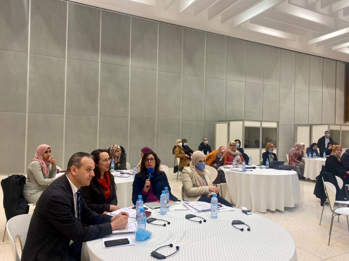 Nations Unies en Algérie (@unalgeria) on Twitter photo L´atelier permet d'aborder la coord. avec les prestataires de services de santé issus des OSCs ds l'esprit d'accompagner les usagers de #drogues injectables afin que personne ne soit laissé pour compte-<a href="/AleAlvarezUN/">Alejandro E. Alvarez 🇺🇳</a>
<a href="/Sante_Gouv_dz/">Ministère de la Santé Algérie وزارة الصحة الجزائر</a> <a href="/CristinaAlbert4/">Cristina Albertin</a>
Lire👉cutt.ly/kSDZiCD L´atelier permet d'aborder la coord. avec les prestataires de services de santé issus des OSCs ds l'esprit d'accompagner les usagers de #drogues injectables afin que personne ne soit laissé pour compte-<a href="/AleAlvarezUN/">Alejandro E. Alvarez 🇺🇳</a>
<a href="/Sante_Gouv_dz/">Ministère de la Santé Algérie وزارة الصحة الجزائر</a> <a href="/CristinaAlbert4/">Cristina Albertin</a>
Lire👉cutt.ly/kSDZiCD