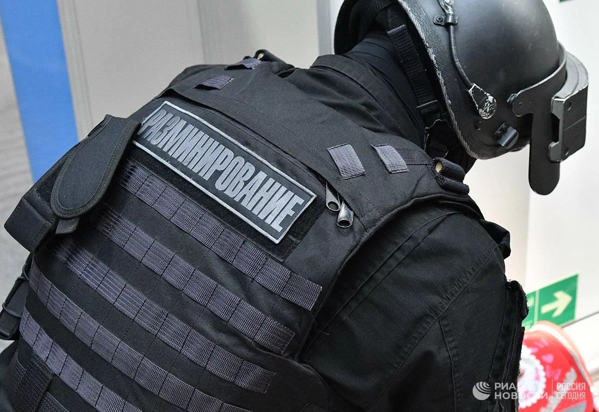 riabreakingnews's tweet photo. В Белгородской области разорвался снаряд, прилетевший со стороны Украины
https://t.co/QQb8SqnEuf https://t.co/LyB57m20sT