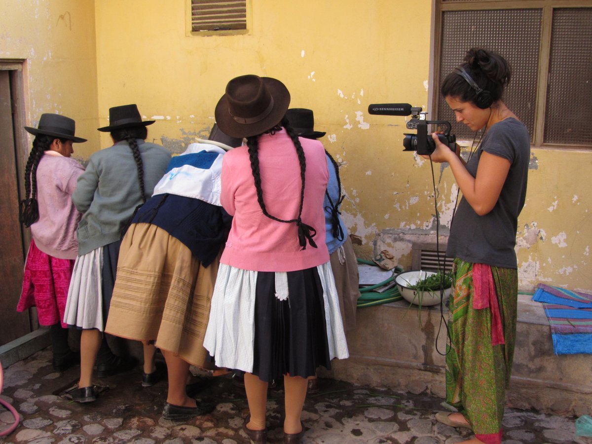 We still have spaces available on our Summer School  running online each Monday between June 6 - July 4 2022. The deadline for applications is April 30. Details: filmmakingforfieldwork.co.uk/online-courses 
or get in touch to find out more.
Spring wishes from the F4F Team