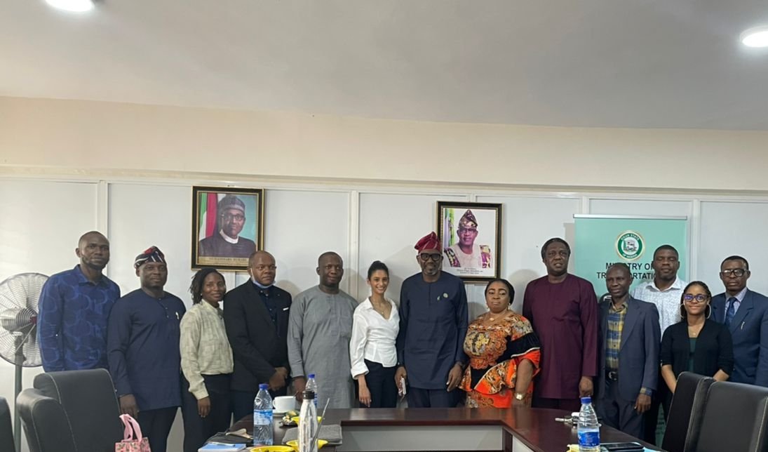OGSGMoT's tweet photo. Ogun State Commissioner for Transportation, Engr. Gbenga Dairo (middle), Permanent Secretary of the Ministry, Mrs. Olusola Osasona (6th right), representative of United Nations Habitat , Olamide Udoma-Ejorh (3rd left), representative of United Nations Habitat African, https://t.co/vxMcjFSDeY