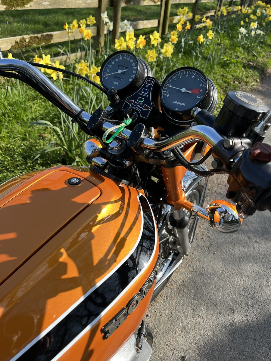 mototingle's tweet photo. What a beautiful day for a road test 

#CB750 #750Four https://t.co/utEMbQkPpm