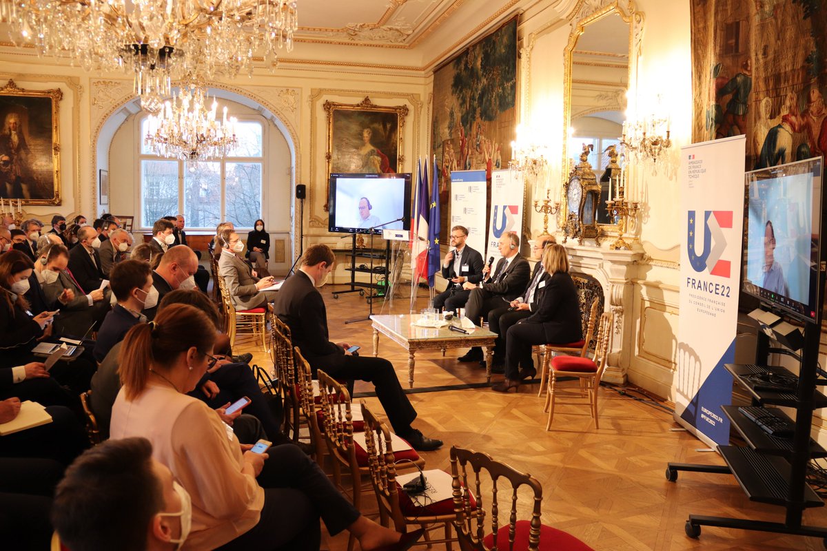 Chambre de commerce franco-tchèque / FČOK tweet media